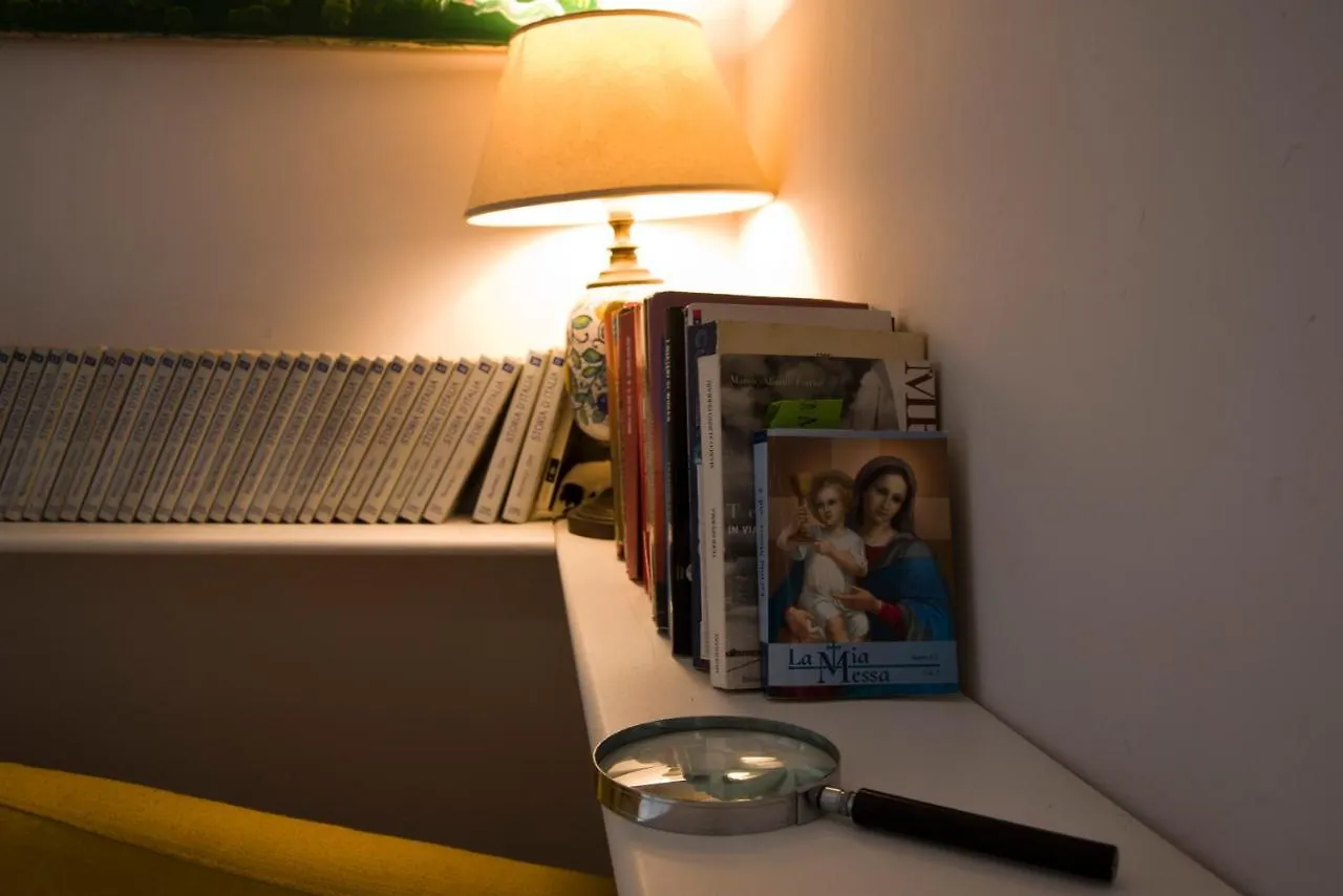 Suite Materdei - Art Of Living Naples Apartment