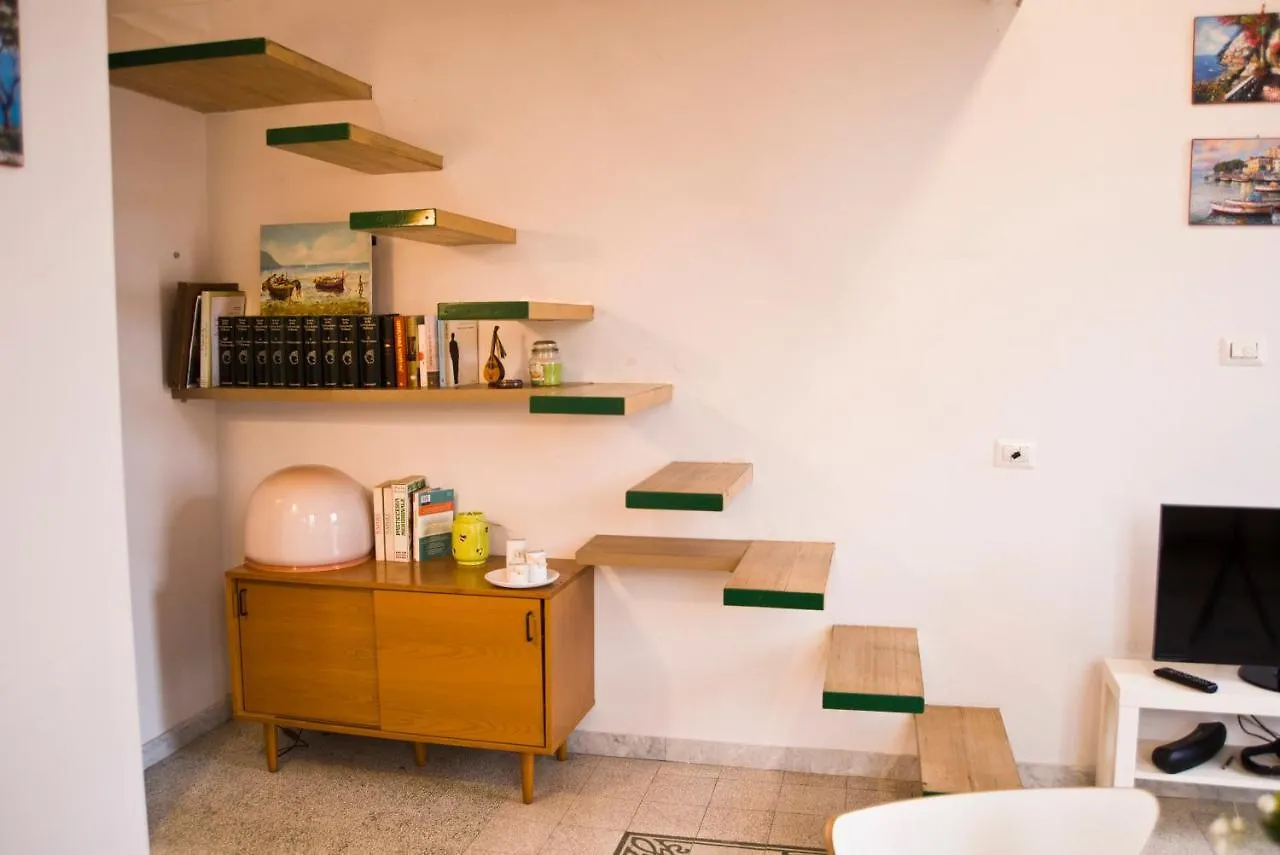Suite Materdei - Art Of Living Naples Italy